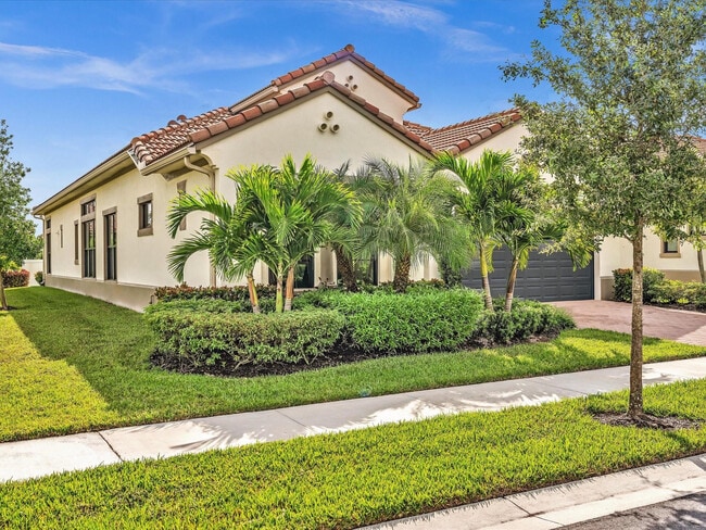 Building Photo - 8928 Bastille Cir E