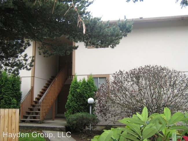 Building Photo - 9610 SW Prairie Terrace