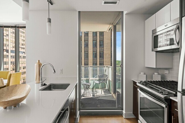 Foto del edificio - 207 N Garland Ct