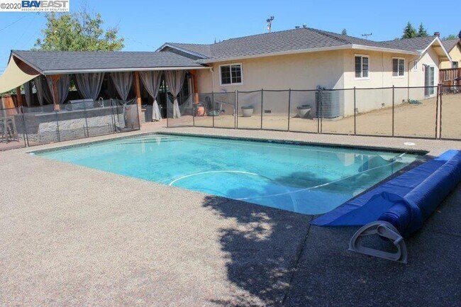 Foto del edificio - 41444 Malcolmson St