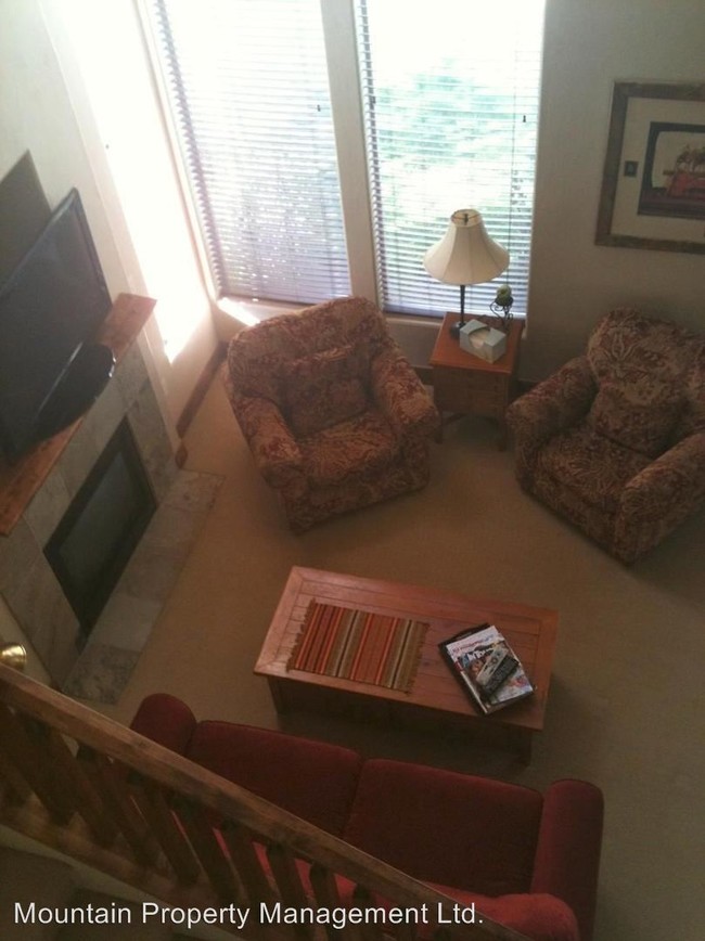 Foto del edificio - 1669 Redstone Ave