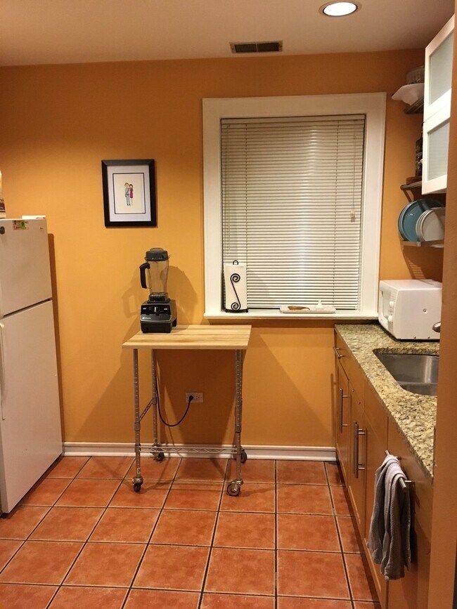 Foto del edificio - 1522 N Wood St
