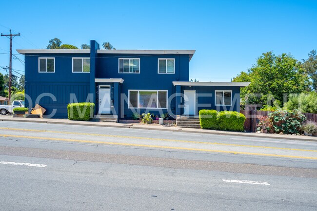 Foto del edificio - 1691 Johnson Ave