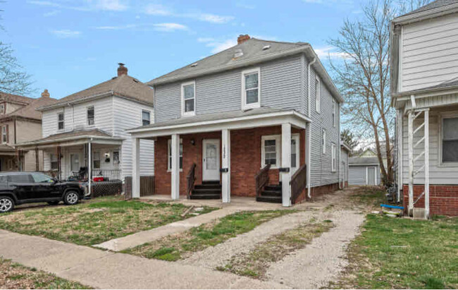 Building Photo - 1232 N 4th St