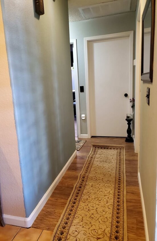 Foto principal - 1361 W Folley St