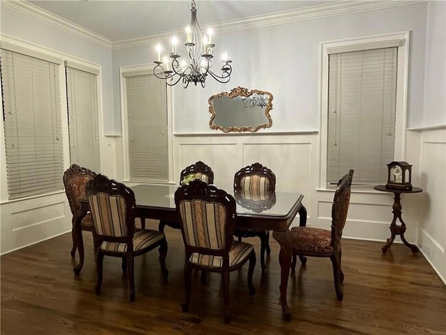 Building Photo - 3445 Rialto Pl