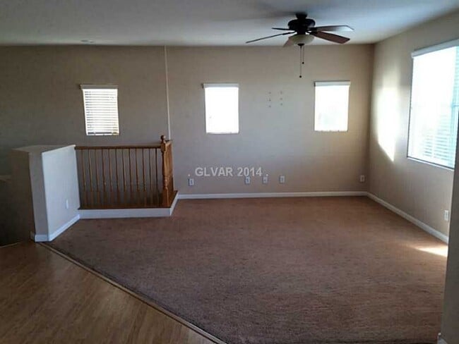 Foto del edificio - 1371 Grass Creek Unit 3