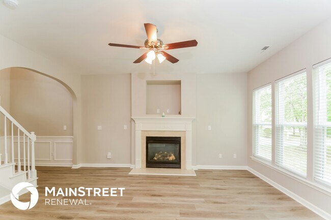 Building Photo - 1 Moonstone Ct