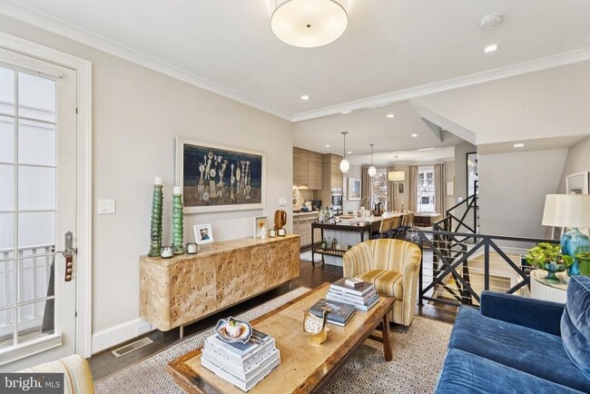 Building Photo - 1724 34th St NW