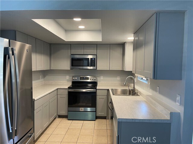 Foto del edificio - 5301 E Waverly Dr