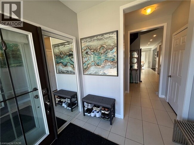 Building Photo - 115 Pagebrook Cres