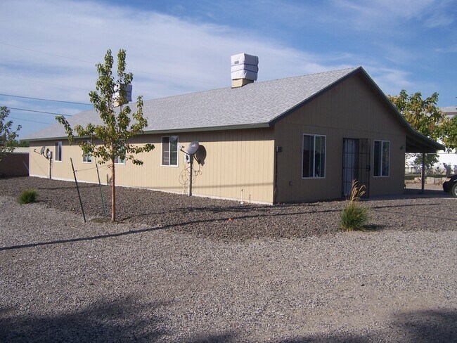 Foto del edificio - 830B South 11th Avenue