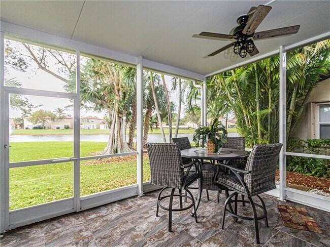 Foto del edificio - 4264 NW 1st Dr