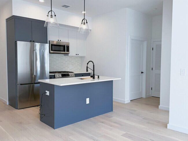 Foto del edificio - 425 3rd St