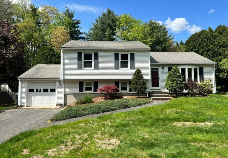 Photo - 257 Ellendale Cir