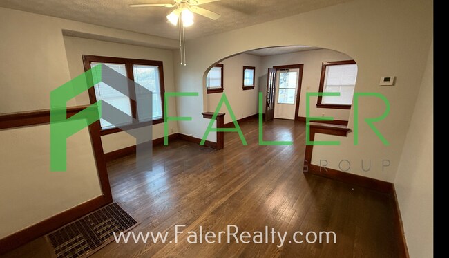 Foto del edificio - 1725-1727 Brookline