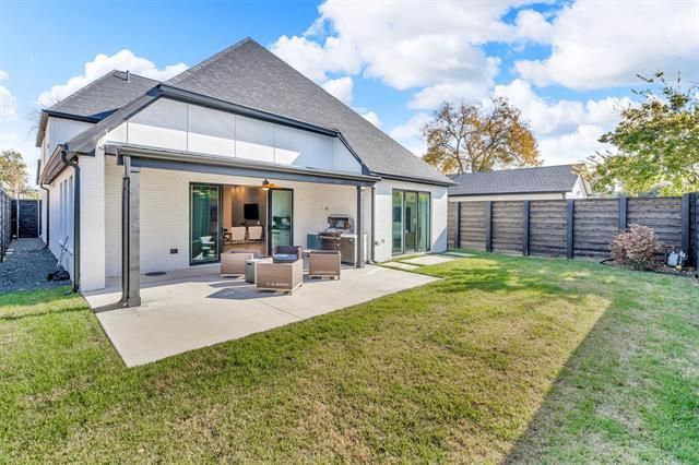 Building Photo - 7519 Robin Rd