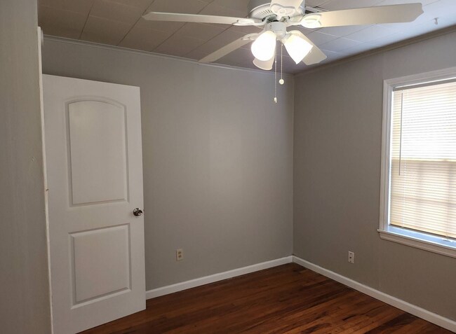 Foto del edificio - Nice 2 Bed 1 Bath Home in Excellent Locati...