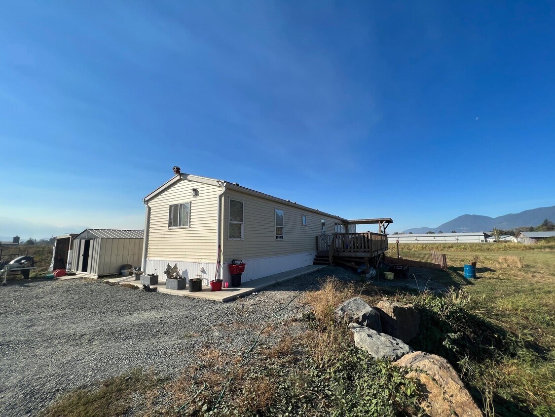 Photo principale - 9761 Prest Rd