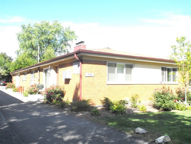 Building Photo - 481 N Ardmore Ave