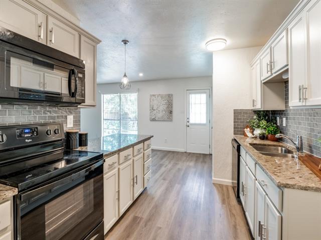 Foto del edificio - 134 W Way Dr