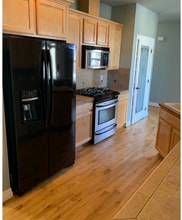 Building Photo - 0000 NE Market Dr