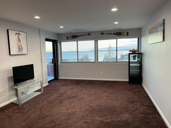 Living Room w/ Oceanview - 1 Carey Cir