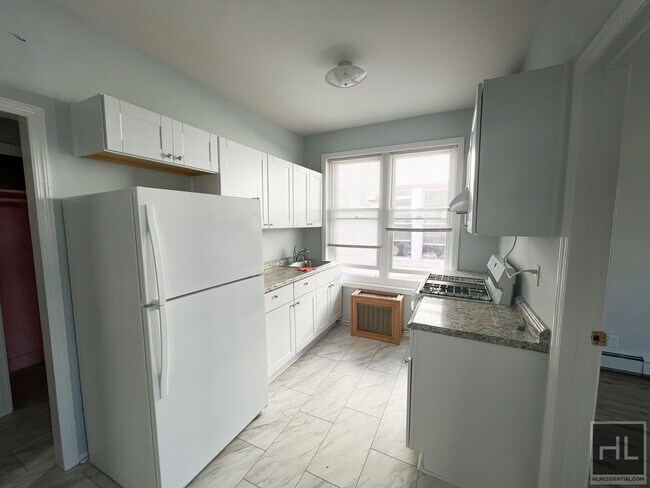 Building Photo - East 24th Street