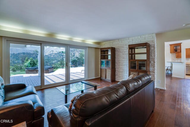 Building Photo - 509 N Alta Vista Ave