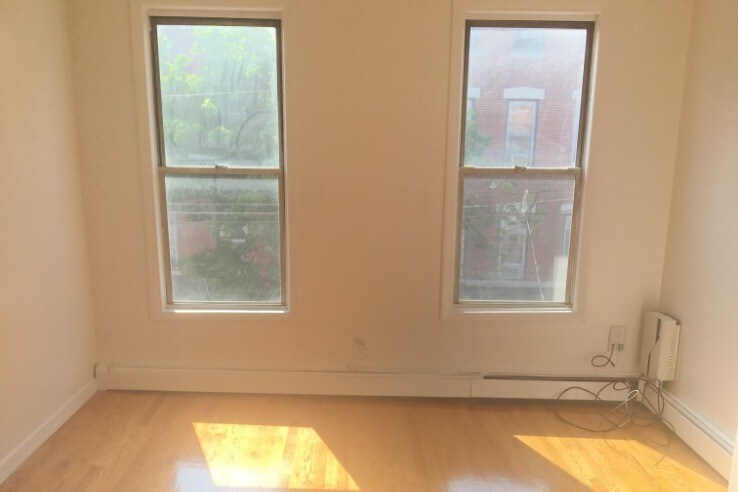 Bedroom - 231 Willow Ave