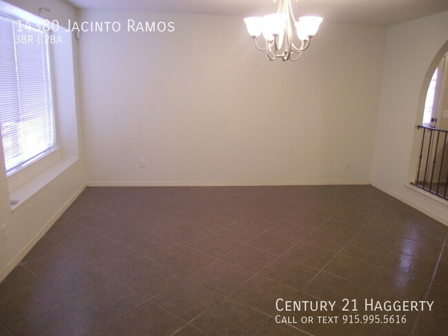 Building Photo - 14380 Jacinto Ramos Ave
