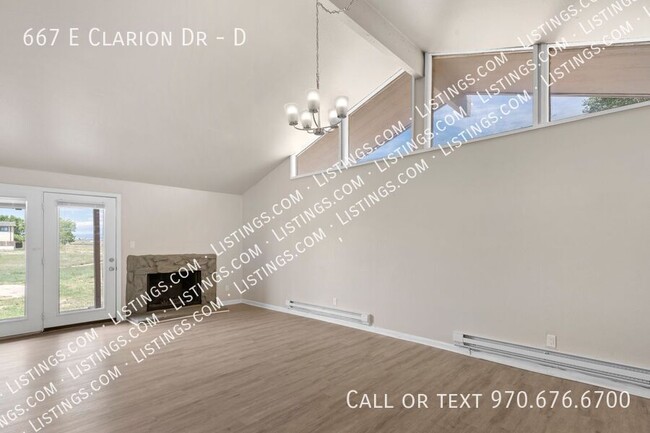 Building Photo - 667 E Clarion Dr