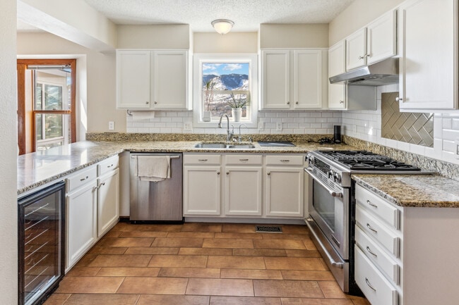 Photo - 1718 Belvedere Dr (Golden, CO) House