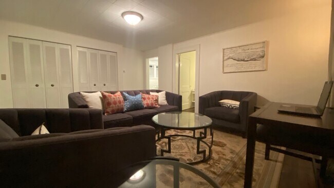 LIVING ROOM - 573 Reef Rd