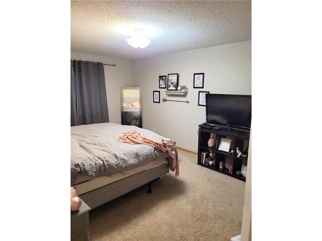 Foto del edificio - 9406 Marshall Rd