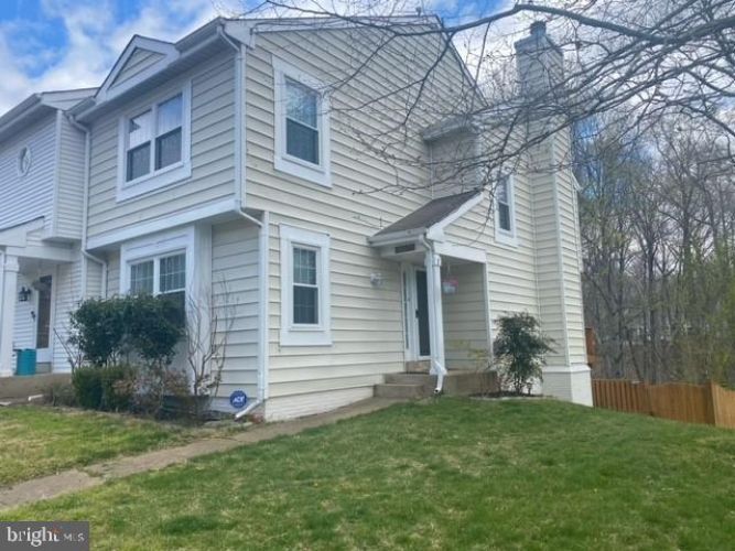 5211 Spring Branch Blvd, Montclair, VA 22025 Townhome Rentals in