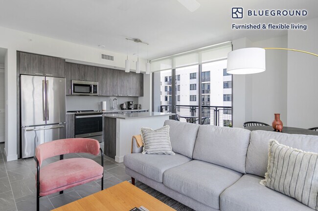 Building Photo - 21 NE 22nd St