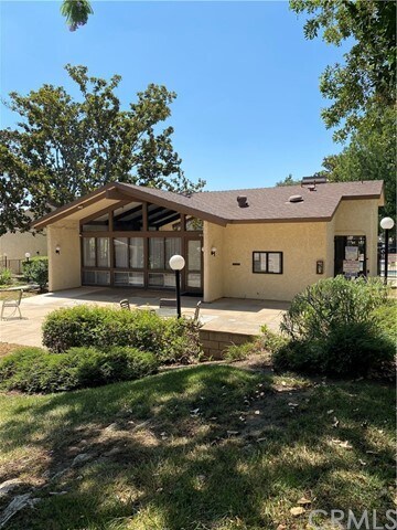 Building Photo - 8312 Rush St