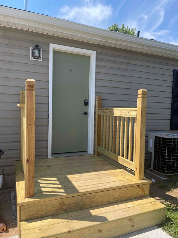 Building Photo - 6999 K Ln