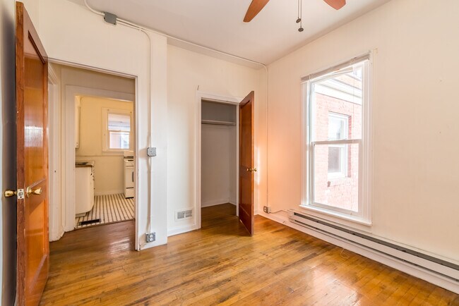 Foto del edificio - 1434 Corona St