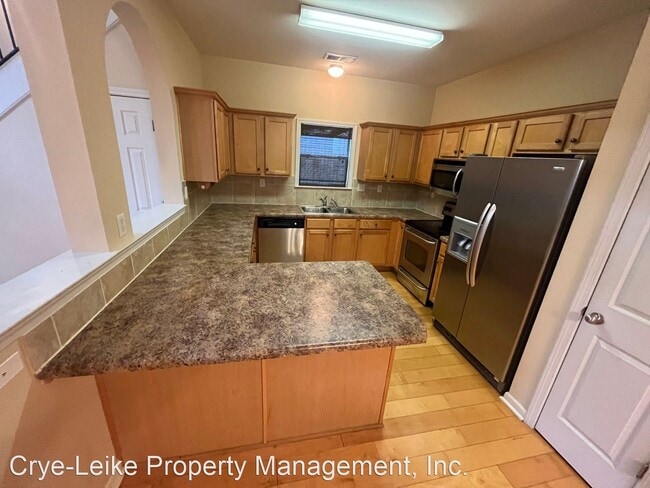 Building Photo - 3 br, 2.5 bath House - 1450 Island Town Cove