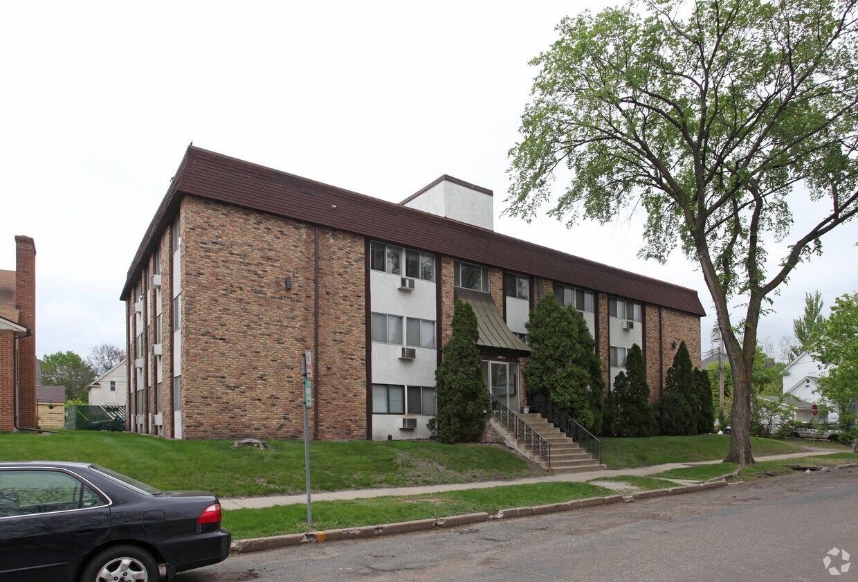 Garfield Apartments Minneapolis, MN
