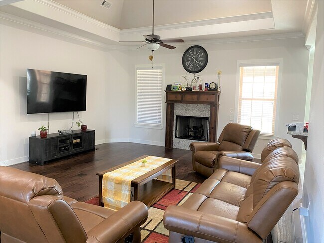 Foto del edificio - 3103 SW Satinwood Ave