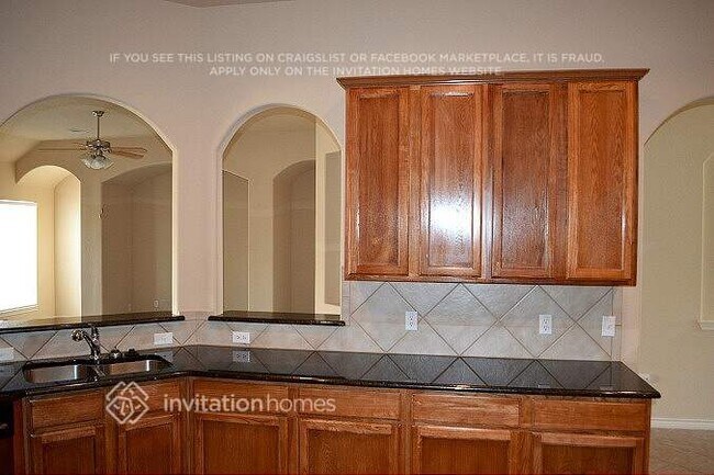 Foto del edificio - 1147 Clairemont Ln