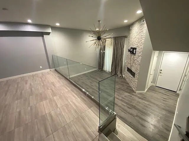 Living and Dining - 807 N Sycamore Ave