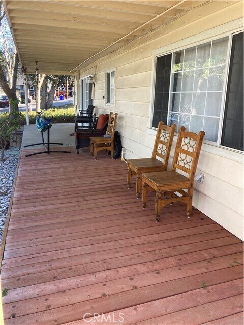 Foto del edificio - 180 Weisshorn Dr