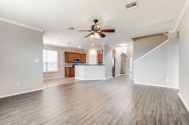 Building Photo - 14527 High Plains Dr