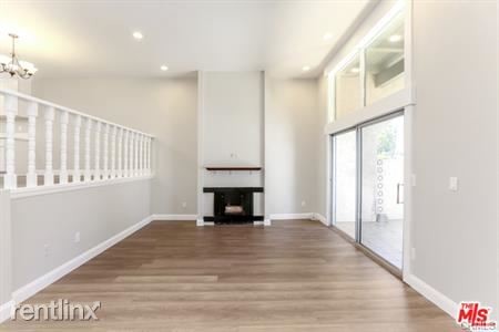 Primary Photo - 3 br, 3 bath House - 4852 McConnell Ave # 1/2