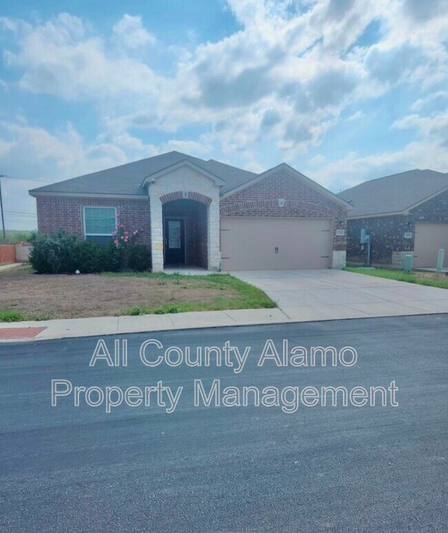 Foto del edificio - 12818 Cedarcreek Trl