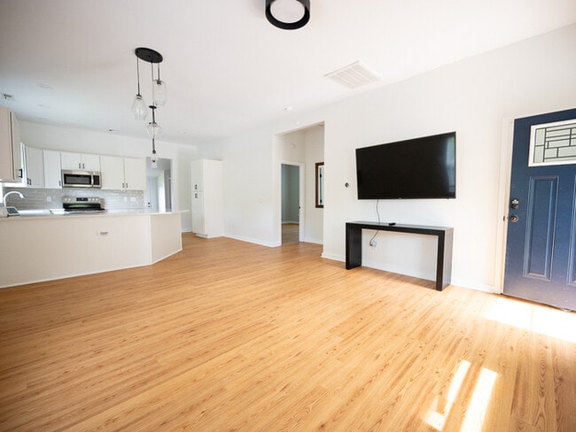 Building Photo - 103 Truce Street, Durham NC  27703